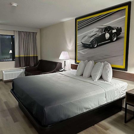 Super 8 By Wyndham Kannapolis Exteriér fotografie